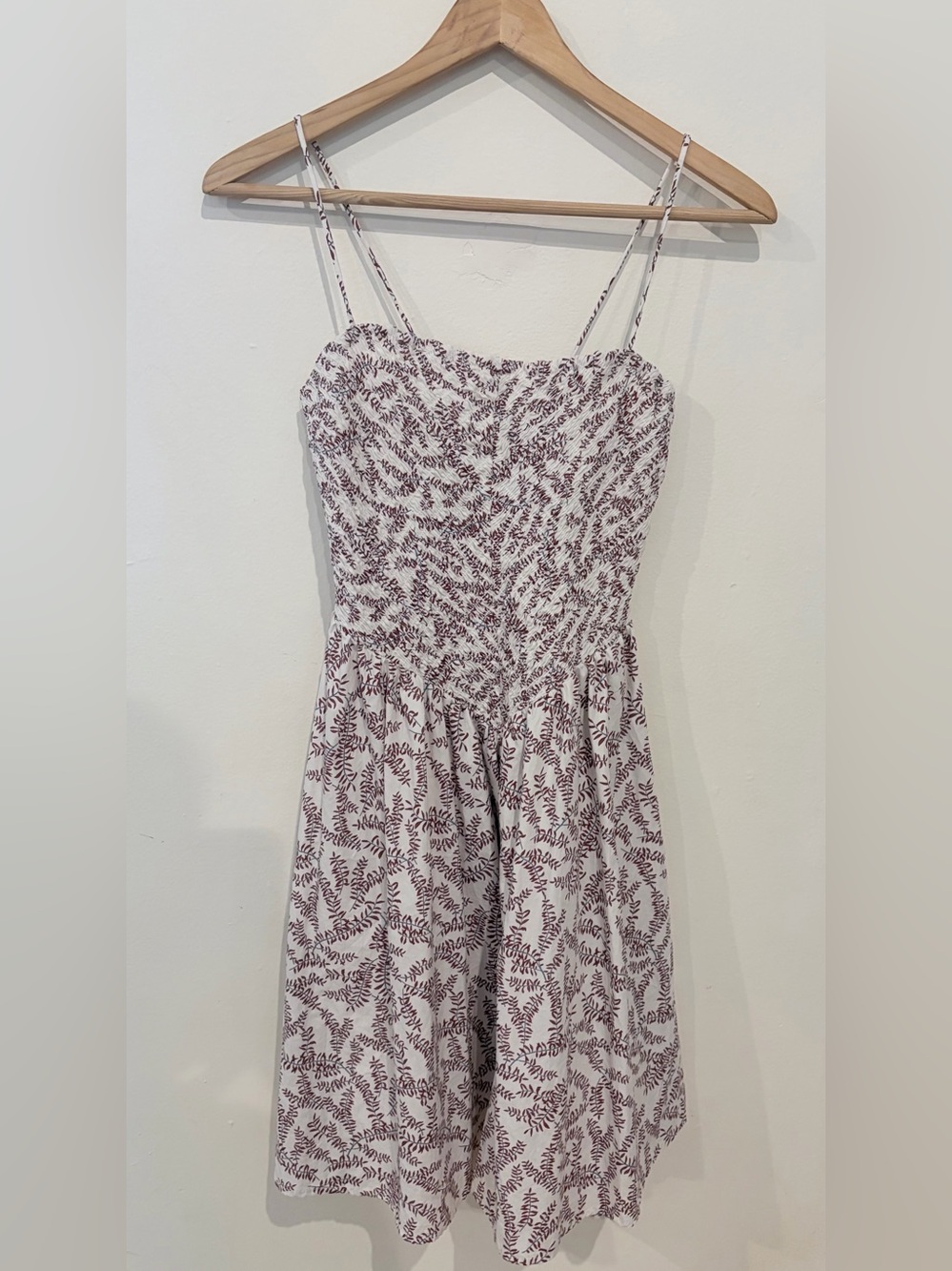 H&M medium smocked Sundress with Maroon Print & tie back